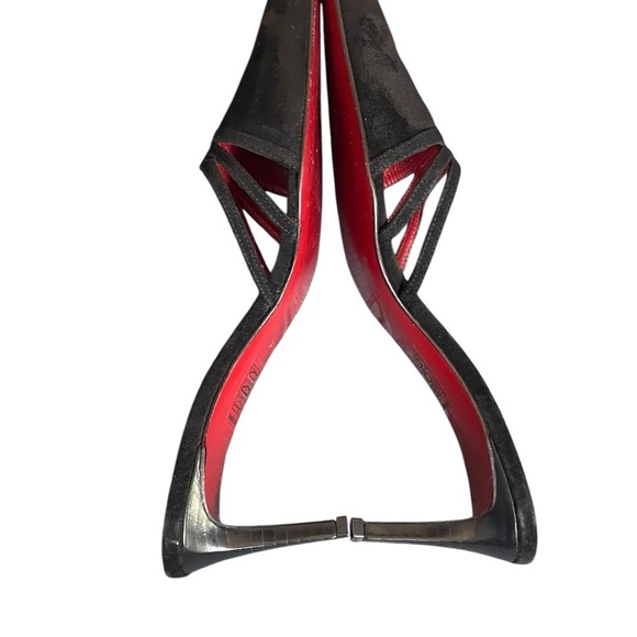 Burberry Black suede Leather Pointed Toe Mules size
39 (9) USA - Picture 6 of 14